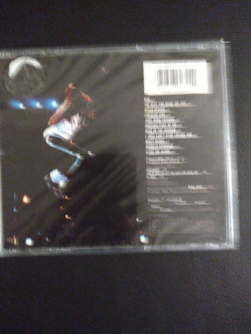Michael Jackson Bad CD Album (Category: CDs & DVDs) located in Manila. Submitted by lylelake (Listing ID 1220305052, Image 2). Description: sealed.