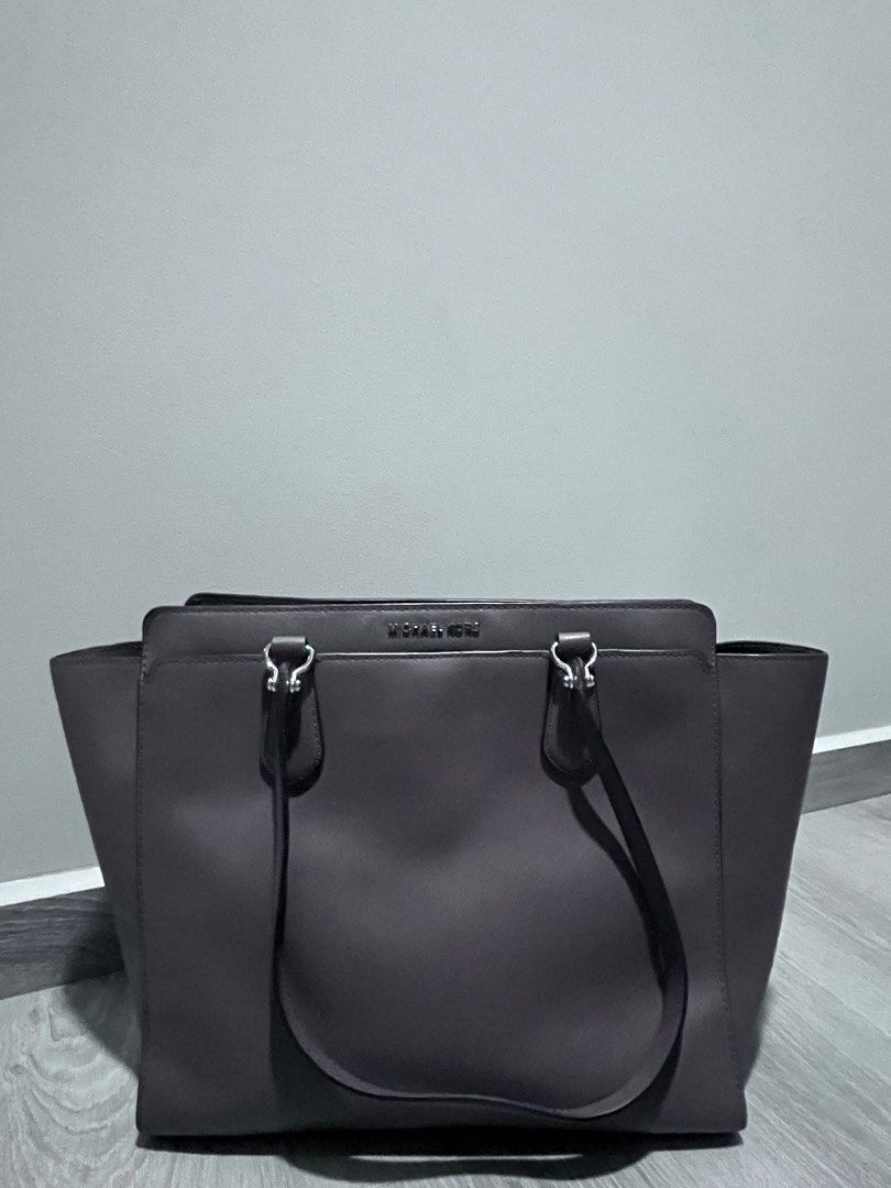 Descubrir 120+ imagen michael kors baby diaper bag Thptnganamst.edu.vn