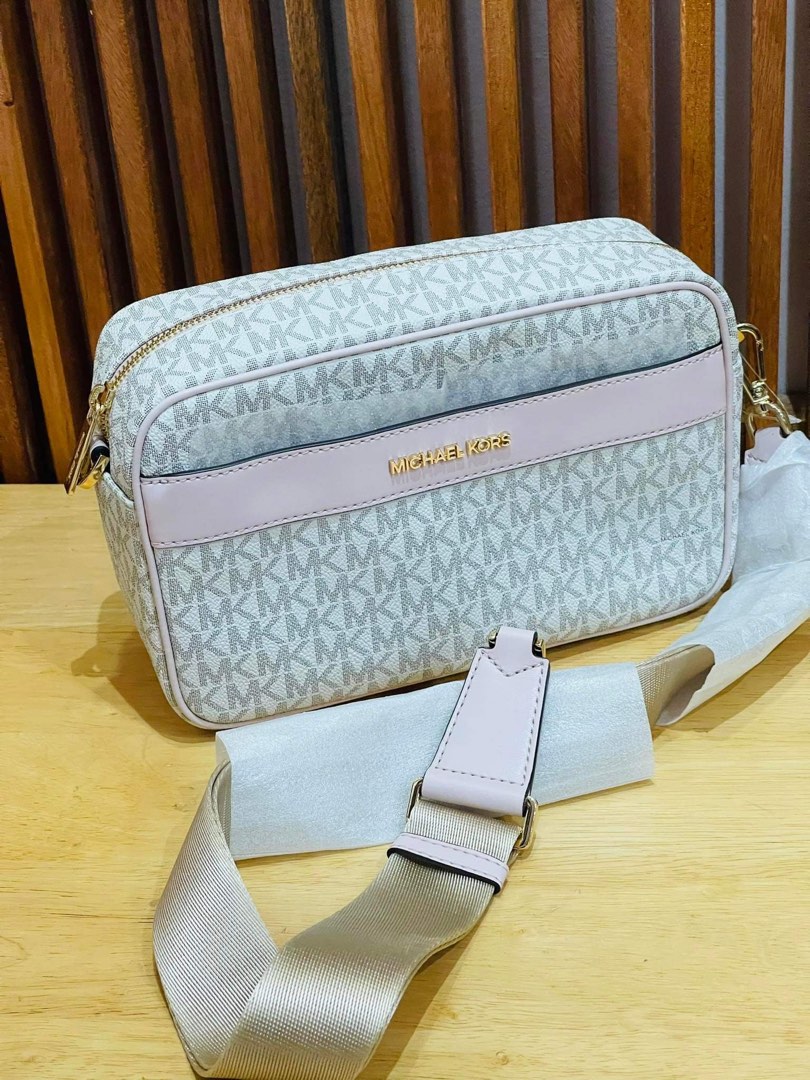 Michael Kors Kenly Pocket Large Crossbody Bag Vanilla Powder Blush on