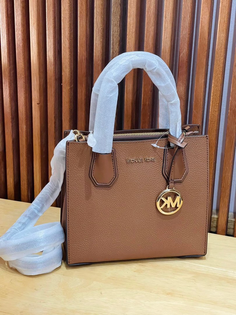 Mercer leather crossbody acorn sales