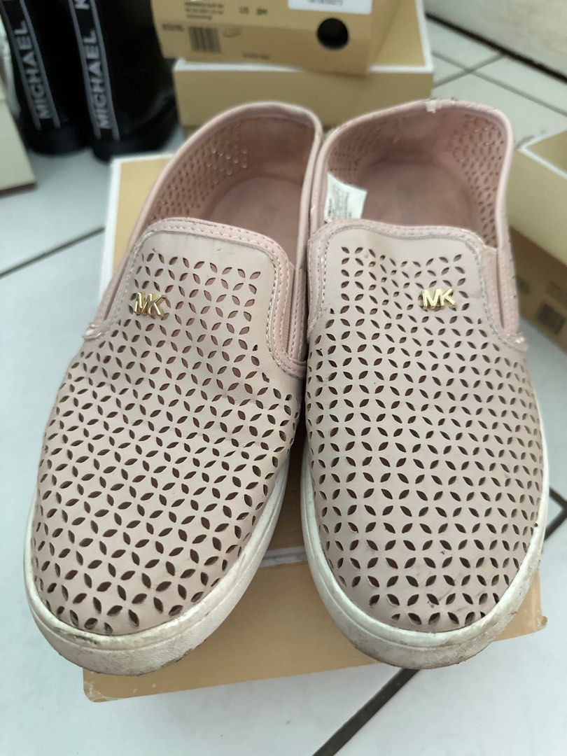 Michael Kors shoes s8, Women's Fashion, Footwear, Flats & Sandals on  Carousell