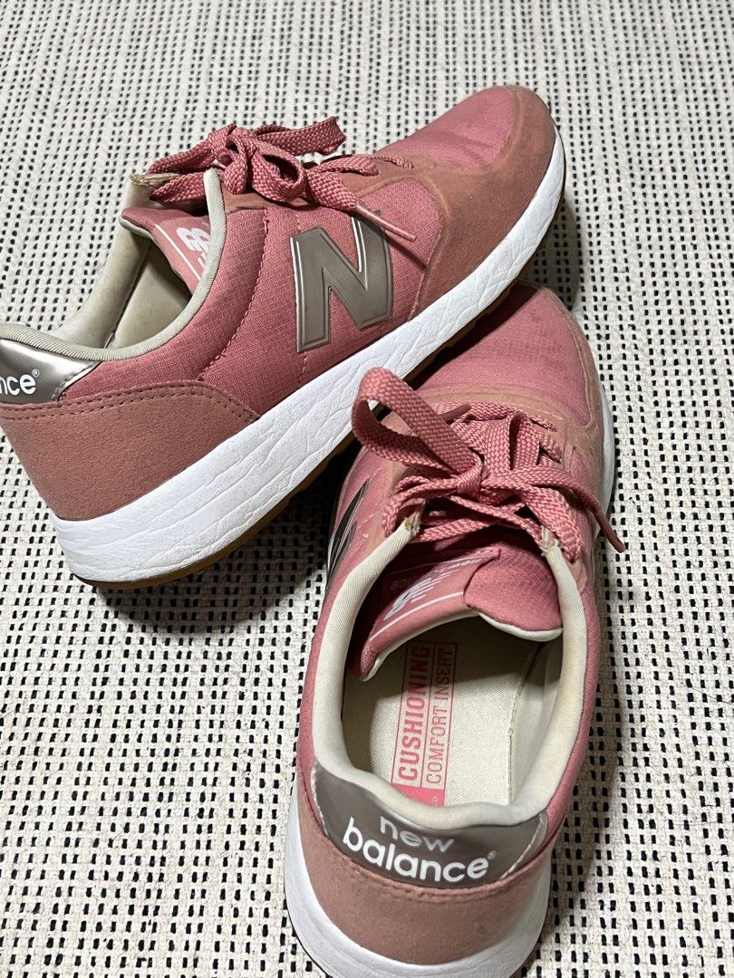New balance wrt300fh hotsell