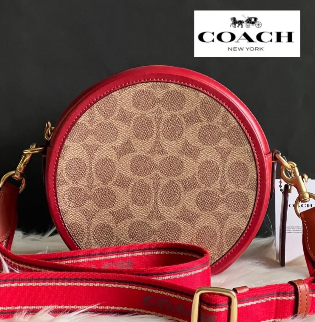 Coach hot sale circle crossbody