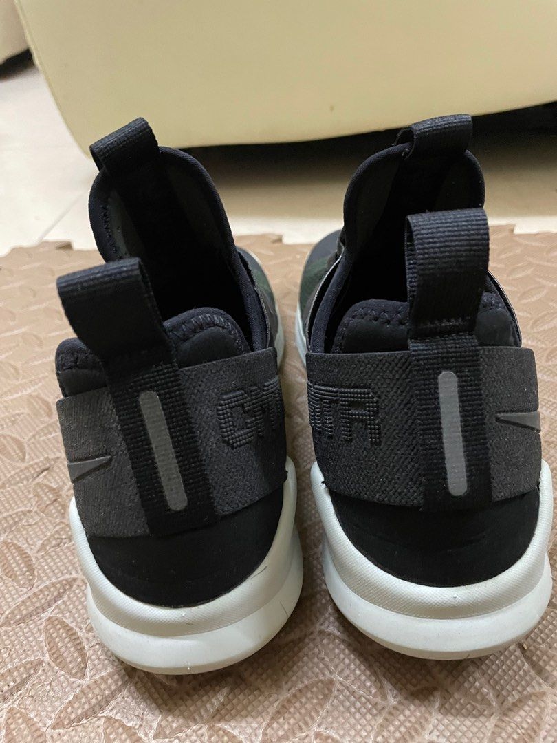 Nike free run cmtr 2018 Carousell