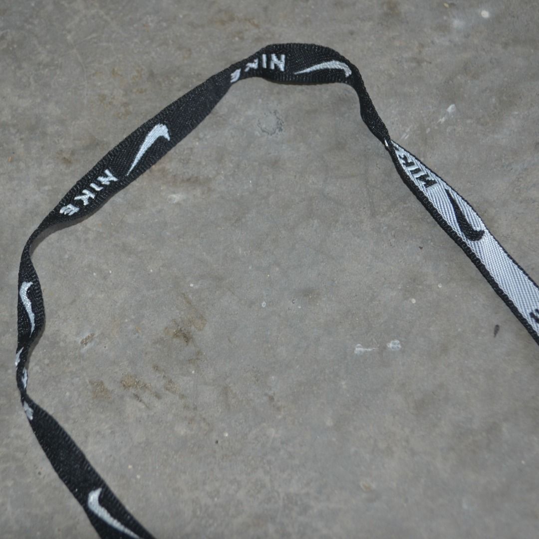 Black and white nike lanyard online