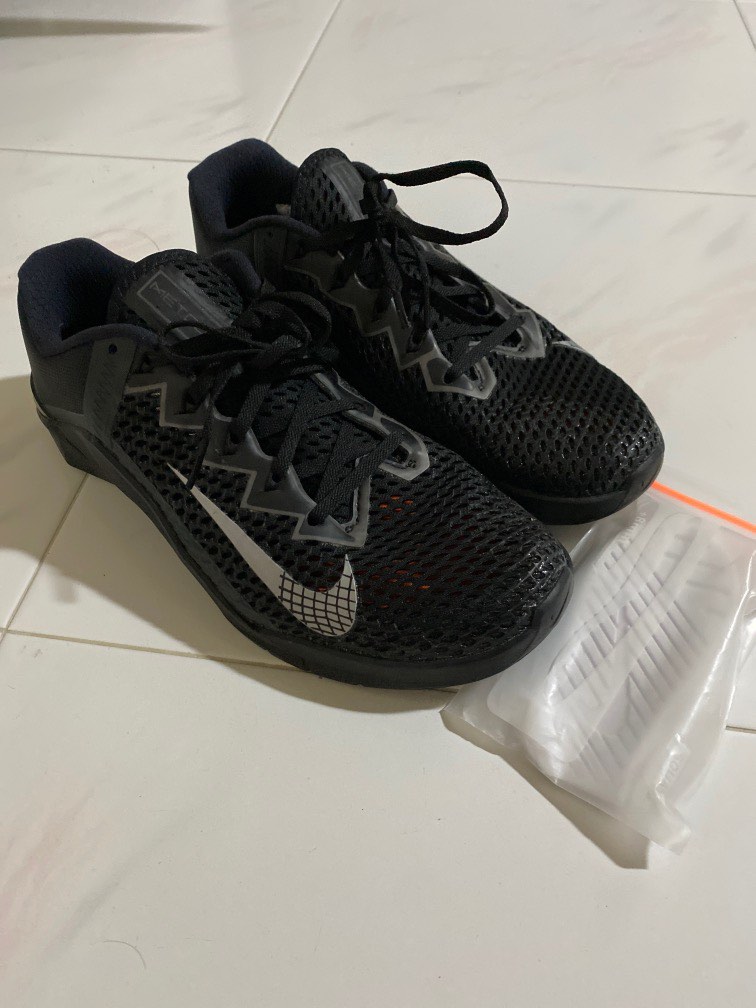 metcon 6 triple black