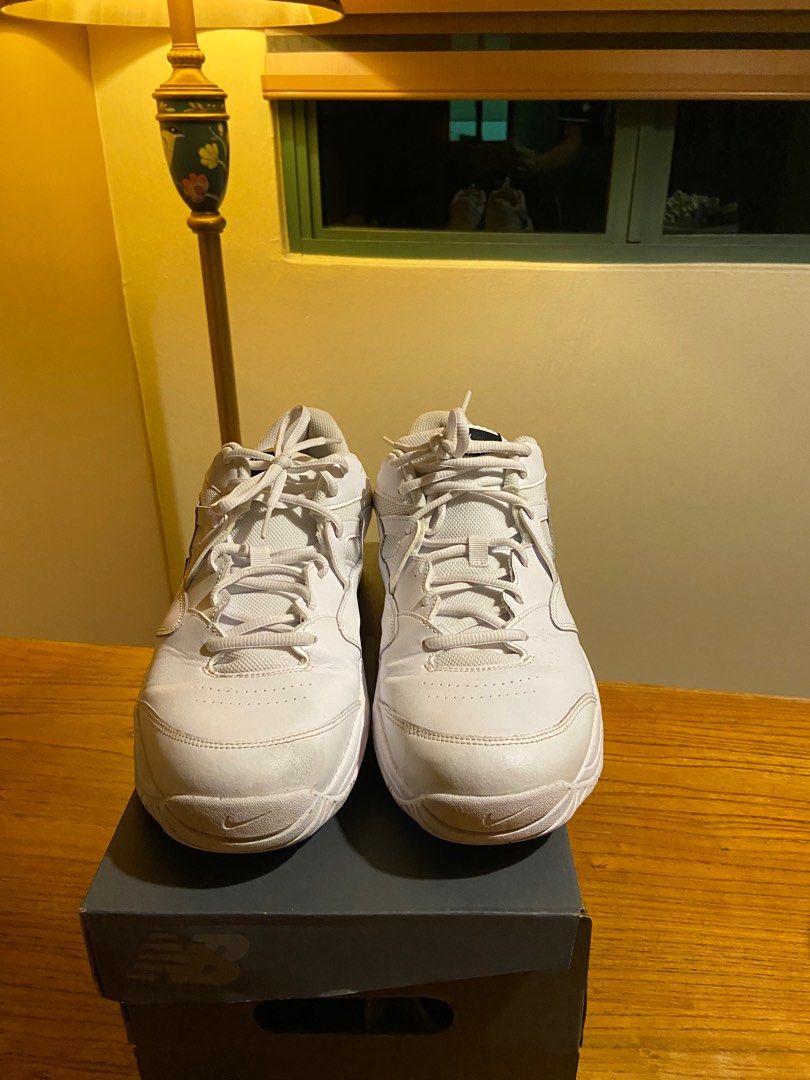 White tennis clearance court shoes