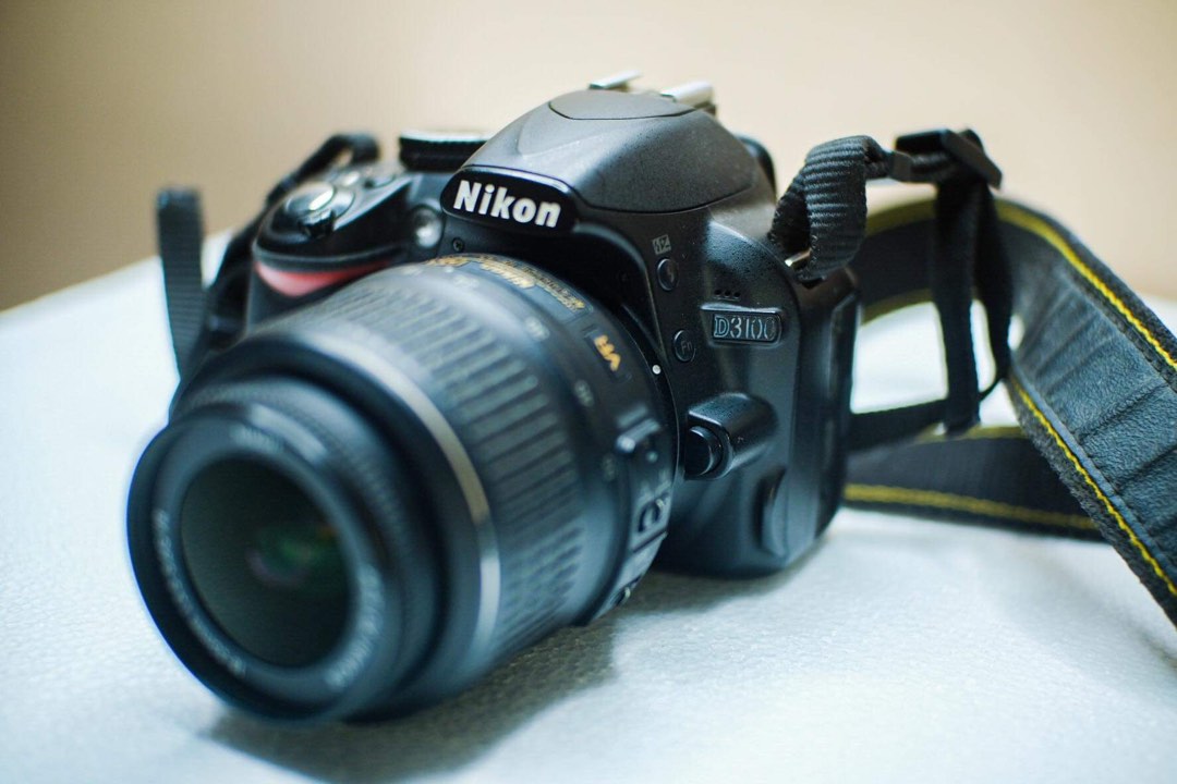 Nikon D3100 DSLR, Photography, Cameras on Carousell