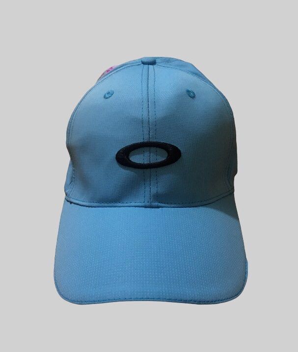 Oakley velcro hat discount
