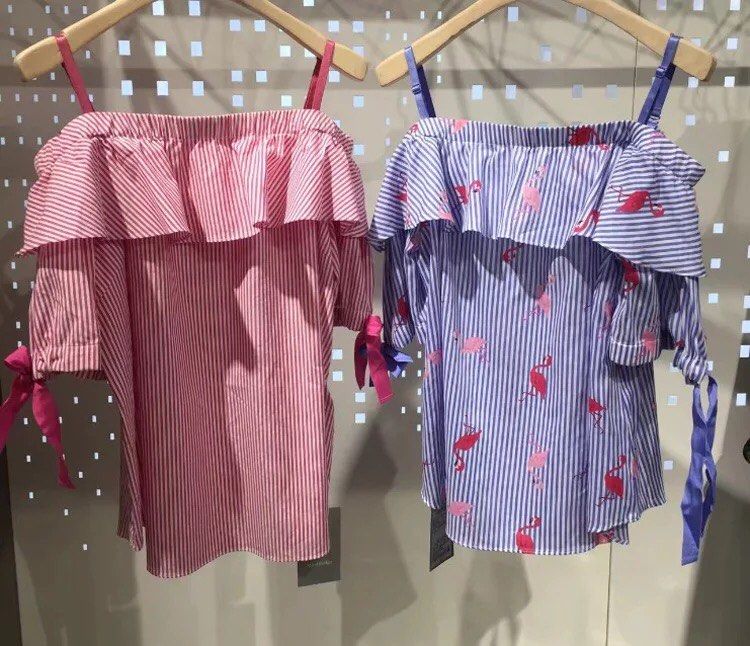 Off Shoulder Top (Category: Longsleeves) located in Singapore. Submitted by fading (Listing ID 1220165021, Image 2). Description: Postage and handling fee:$3.5.