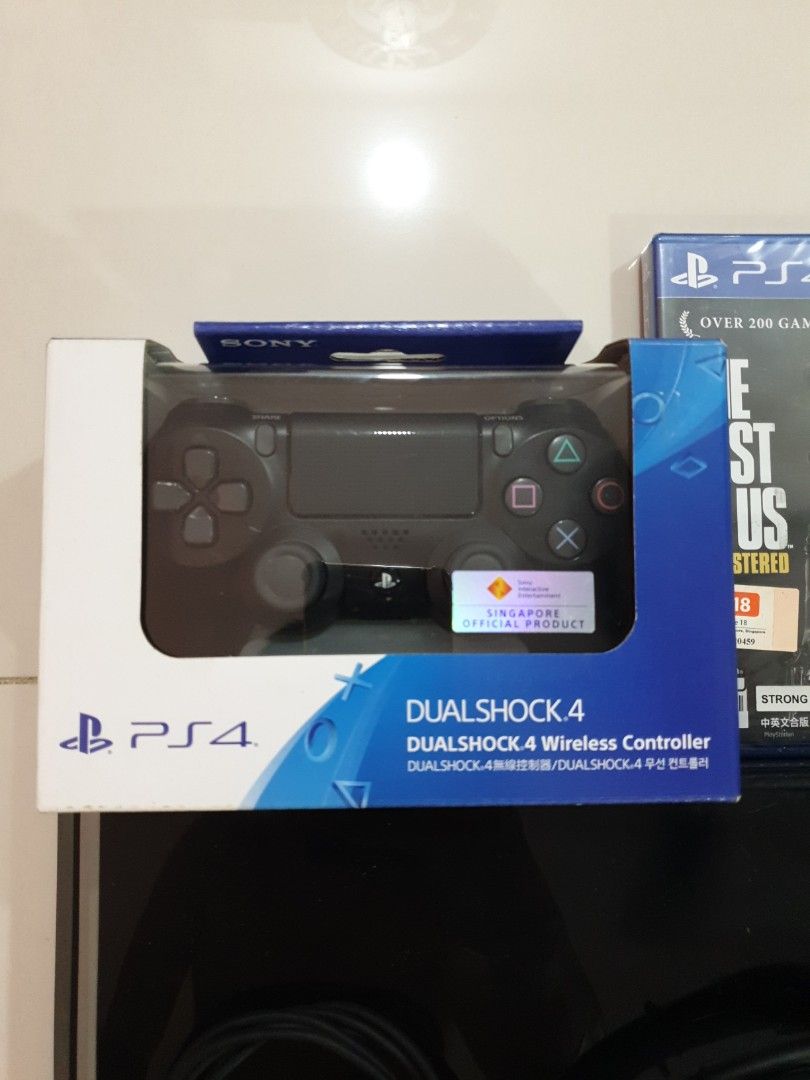 PlayStation 4 Full set with controller and games, Video Gaming, Video Game Consoles, PlayStation