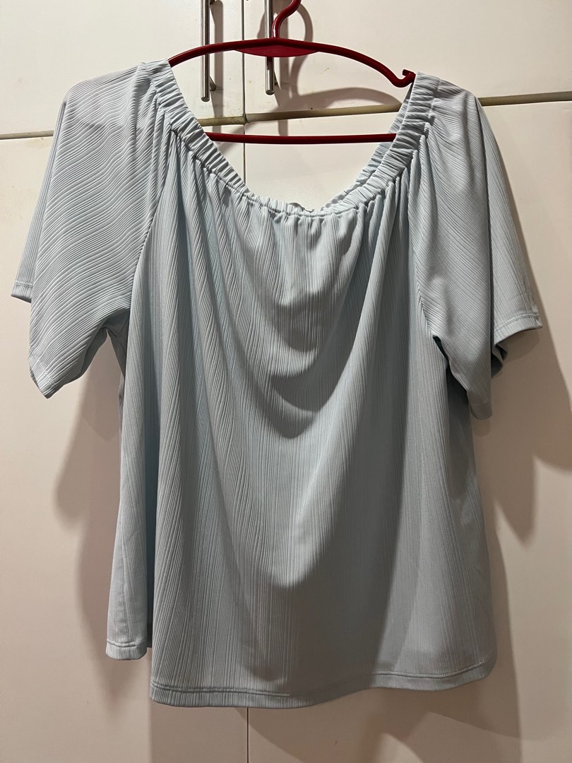 Plus Size Uniqlo Top on Carousell