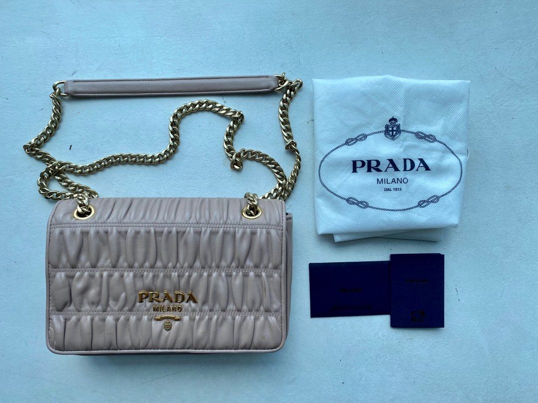 Prada Chain Flap Shoulder Sling Bag Nappa Gaufre Medium, Luxury, Bags &  Wallets on Carousell