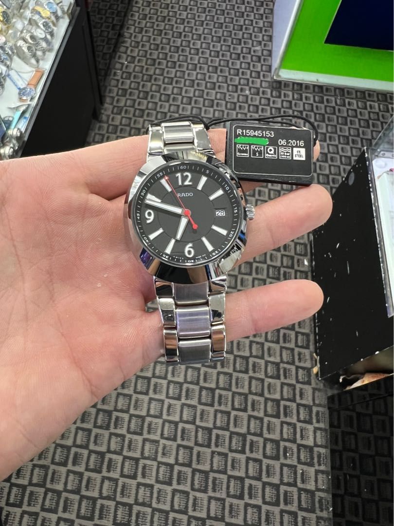R15945153 on sale