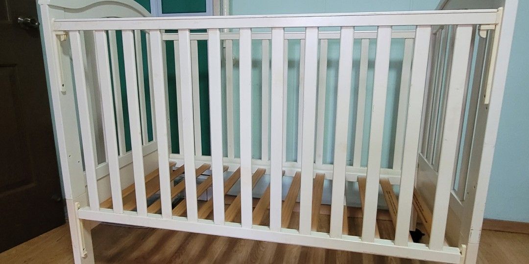 Regine cot convertible to Toddler bed, Babies & Kids, Baby Nursery