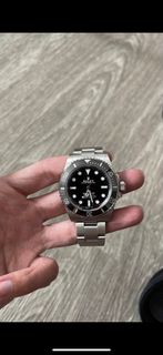 (Category: ) located in . Submitted by rrolex78 (Listing ID 1220205513, Image 1). Description: .