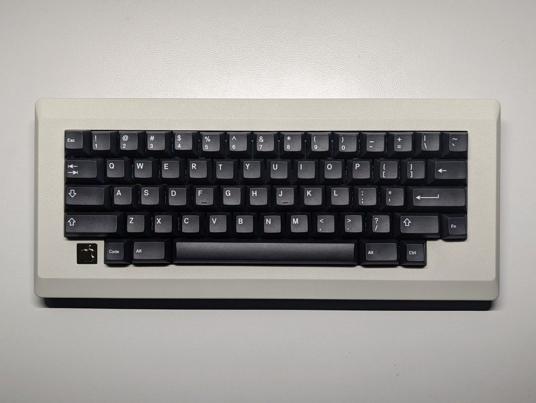 Ryeworks Apple Macintosh M0110自作キーボードケース近沢レース