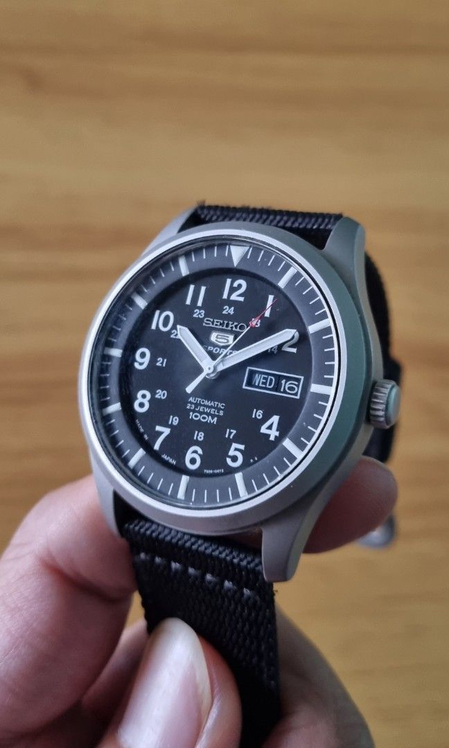 Seiko 5 2024 field watch snzg15j1