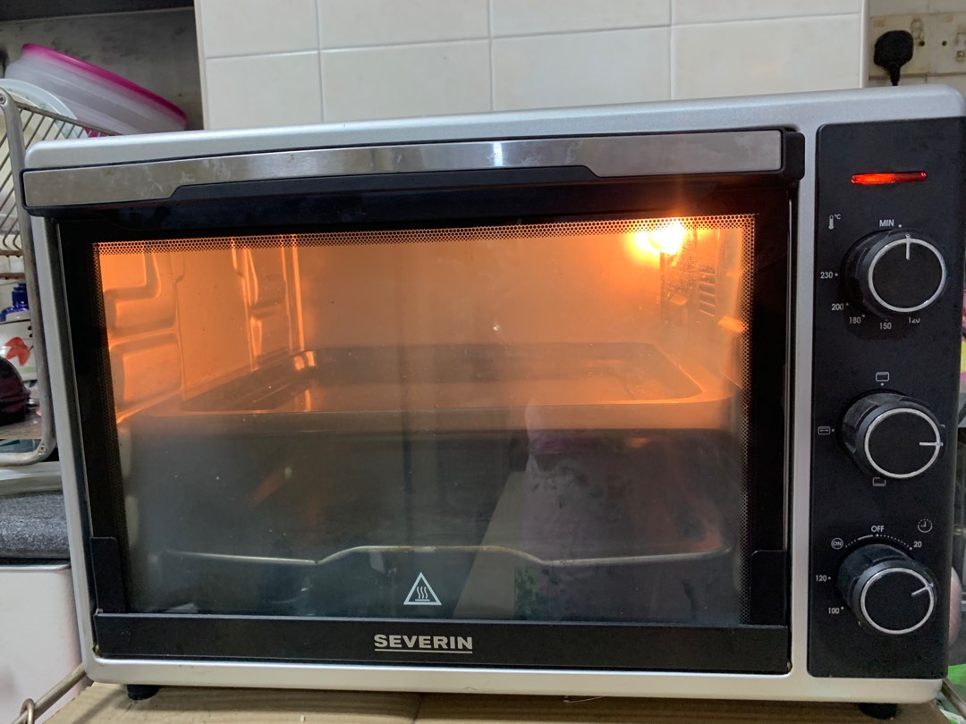 Severin Oven TO 2058 42L , TV & Home Appliances, Kitchen Appliances ...