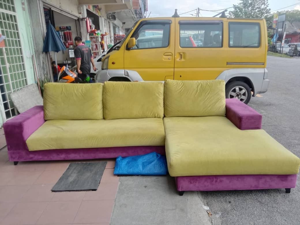 Sofa L shape lorenzo terpakai, Furniture & Home Living, Furniture