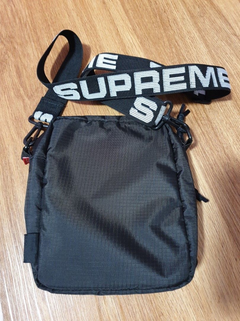 Supreme Sling Bag, Men's Fashion, Bags, Sling Bags on Carousell