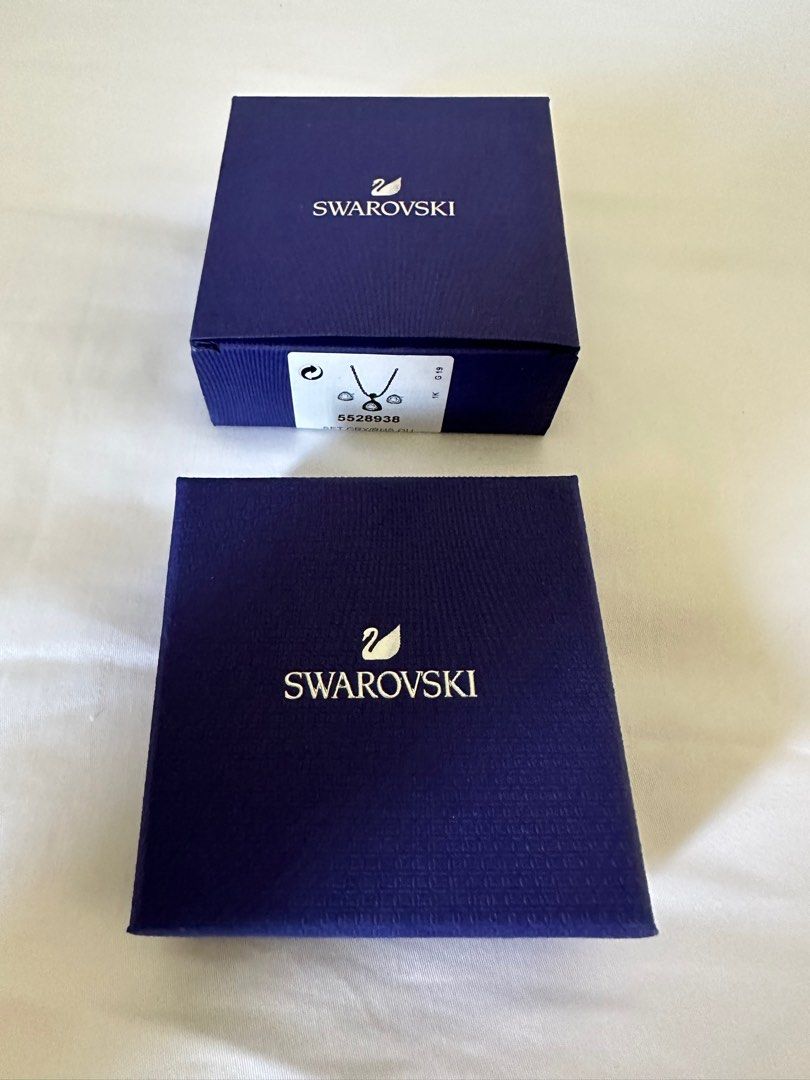 Swarovski Begin Set - Trilliant cut, White, Rhodium plated, Women's ...