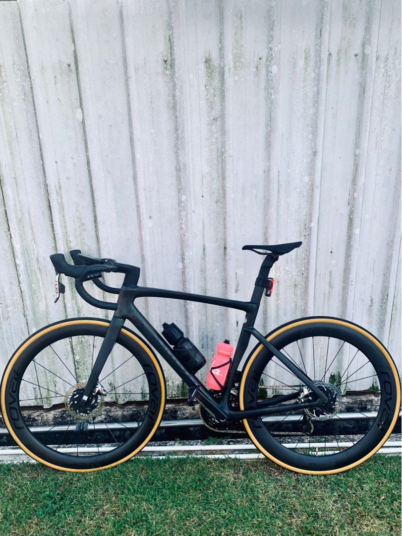 SWorks Tarmac SL7 Size 54 Carbon/Color Run Silver Green SWorks Tarmac SL7 Size 54 Carbon/Color Run Silver Green