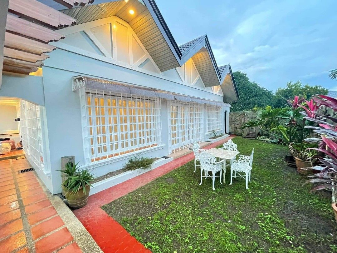 TAGAYTAY COUNTRY HOMES 1 HOUSE AND LOT on Carousell