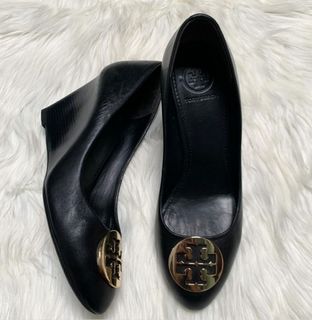 (Kategori: ) berada di . Dikirim oleh lhya_preloved (ID iklan 1220159306, Gambar 1). Deskripsi: .
