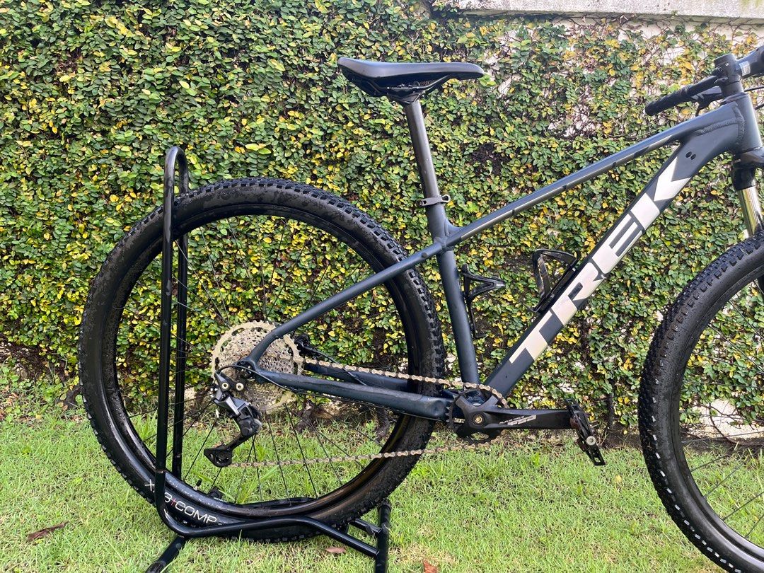 Trek Marlin 7, Sports Equipment, Bicycles & Parts, Bicycles on Carousell