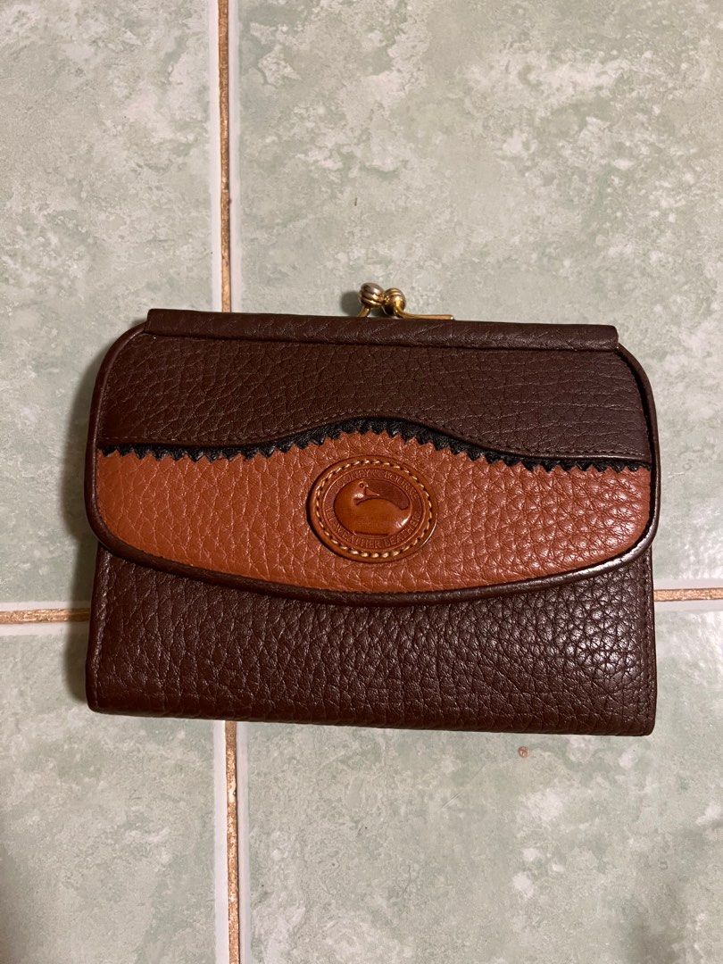Dooney and bourke kisslock hot sale wallet