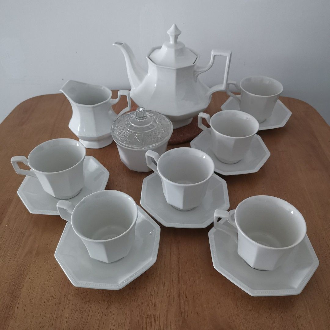 Vintage English Tea Set, Furniture & Home Living, Kitchenware