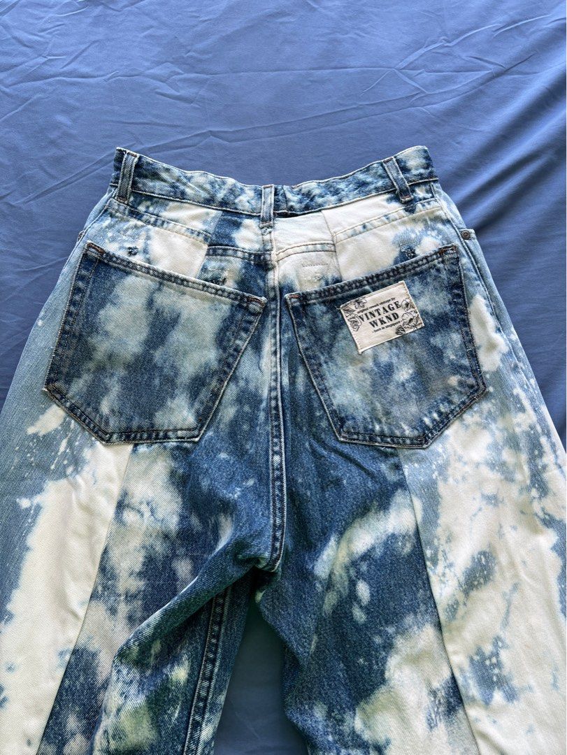 Vintagewknd bleached baggy jeans wide legged, Women's Fashion, Bottoms