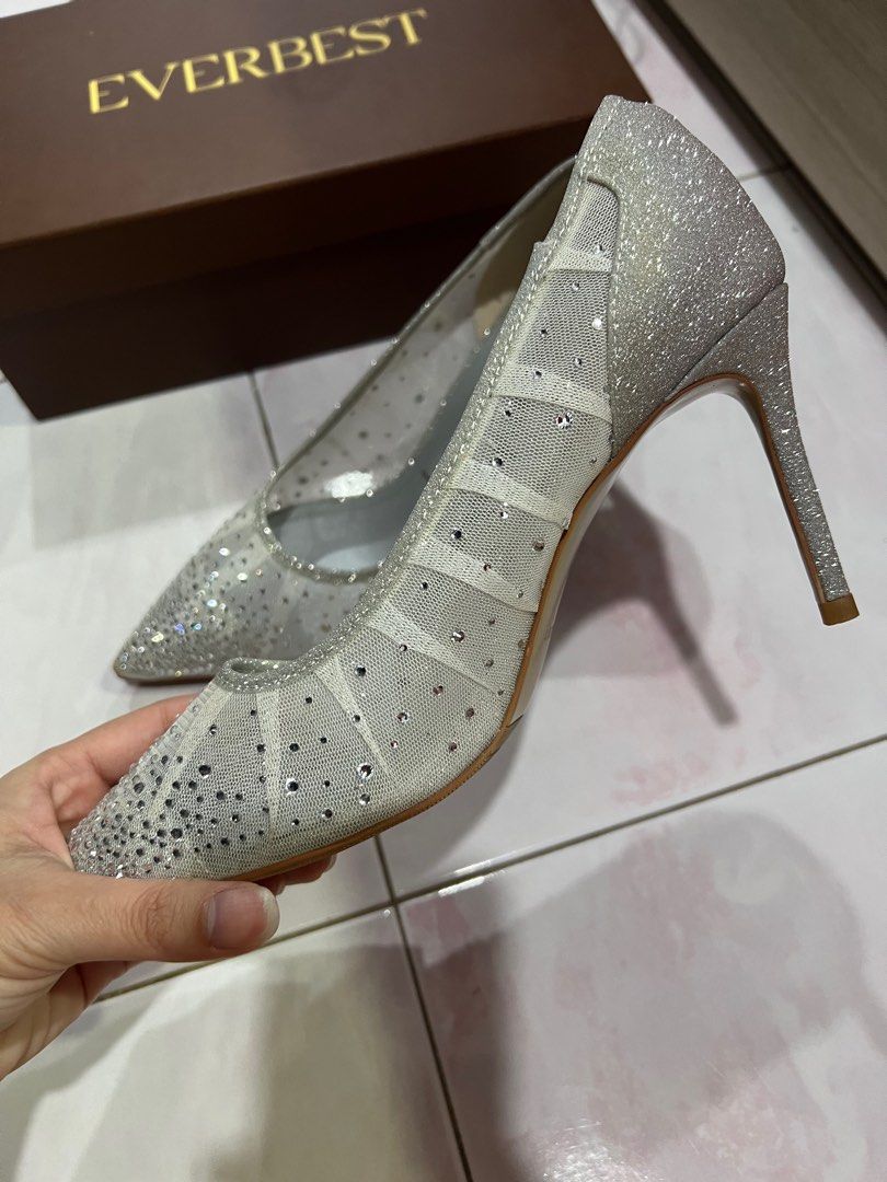 Wedding best sale heels brand