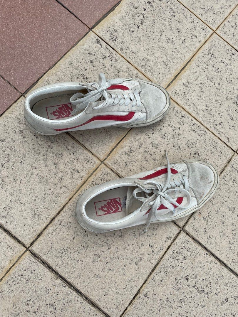 White vans with red line cheap