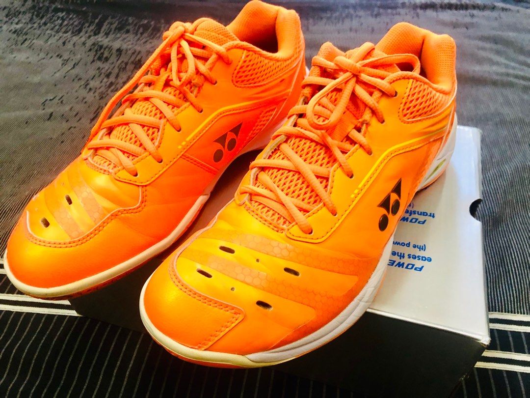Yonex 65M Power Cushion Shoe