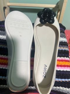 Zaxy Jelly shoes size 6, White