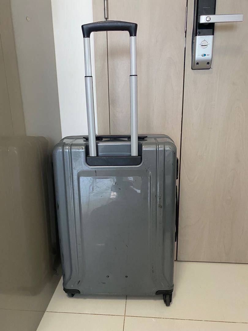 Zero Halliburton Luggage, Hobbies & Toys, Travel, Luggage on Carousell