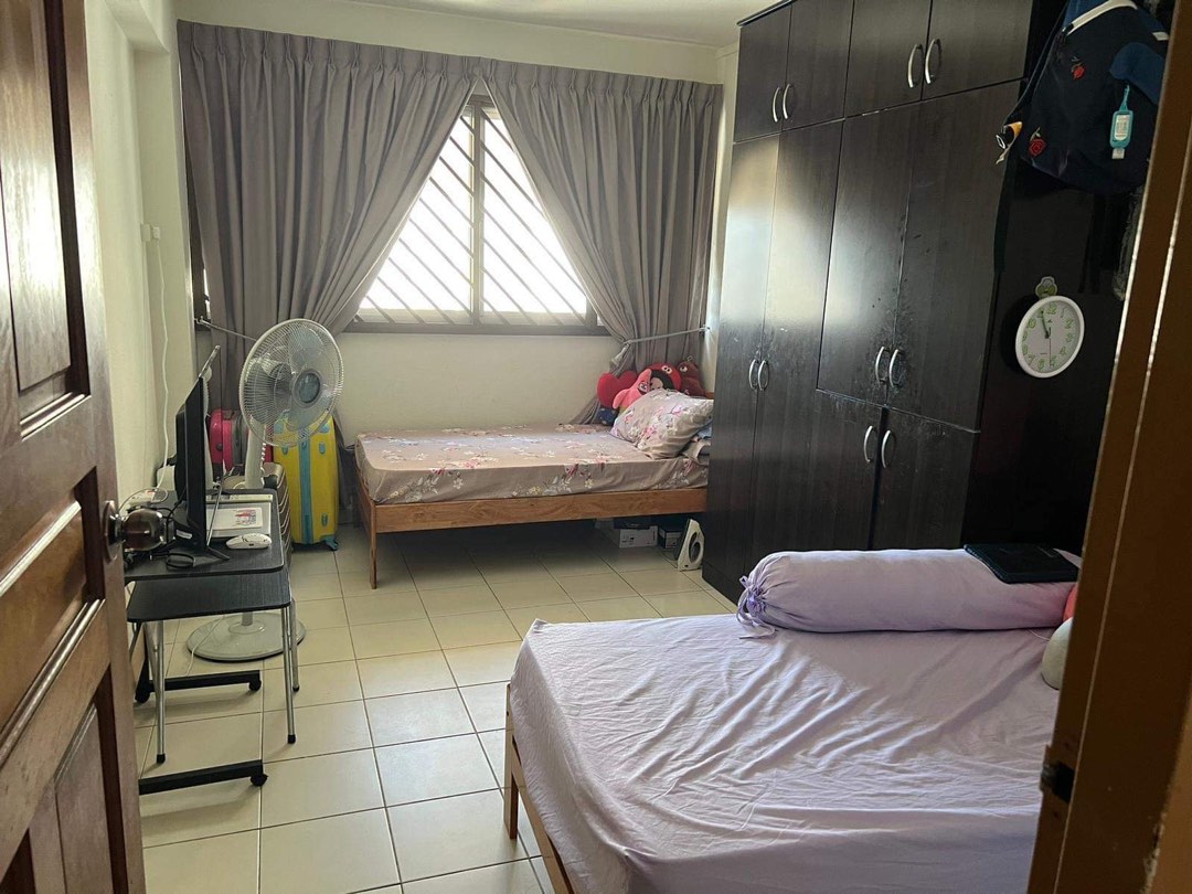 (Category: ) located in . Submitted by rcu_de (Listing ID 1219261301, Image 1). Description: .