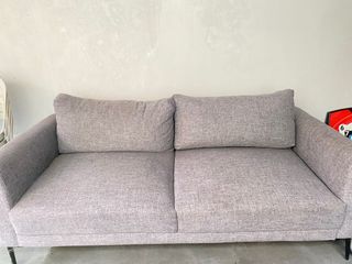 (Category: ) located in . Submitted by phmoveoutsale (Listing ID 1220344387, Image 1). Description: .