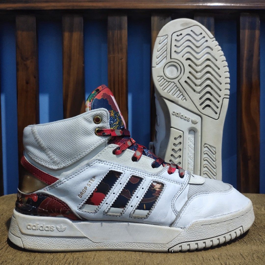 Adidas Drop Step Chinese New Year Edition, Fesyen Pria, Sepatu , Sneakers  di Carousell