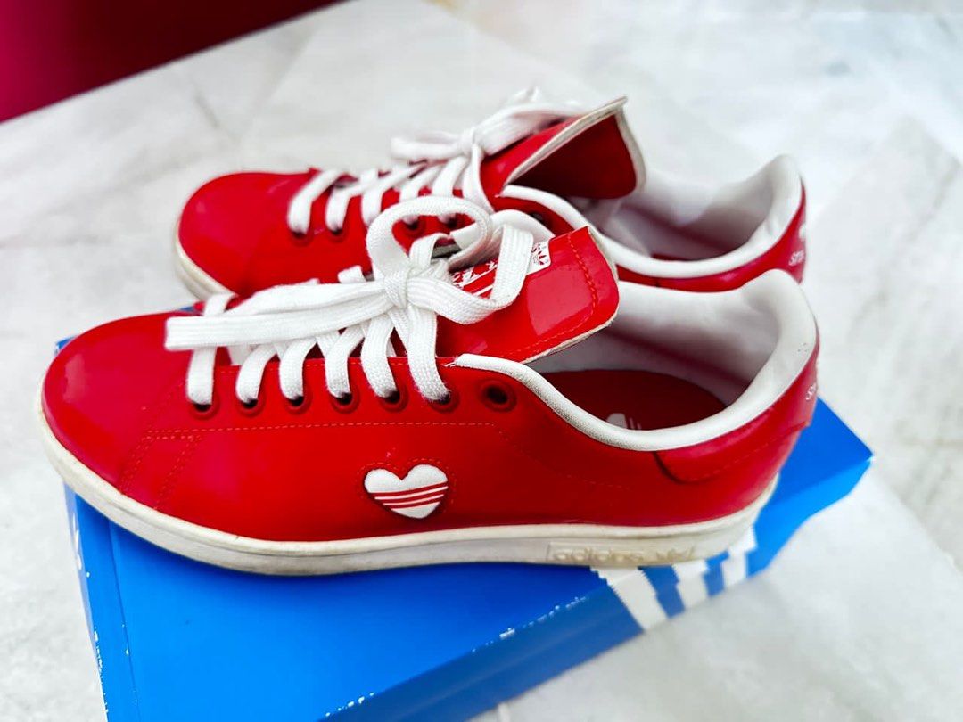 Adidas Originals Stan Smith Red White Heart Shoes Valentines Sneakers Womens US 6.5 UK 5