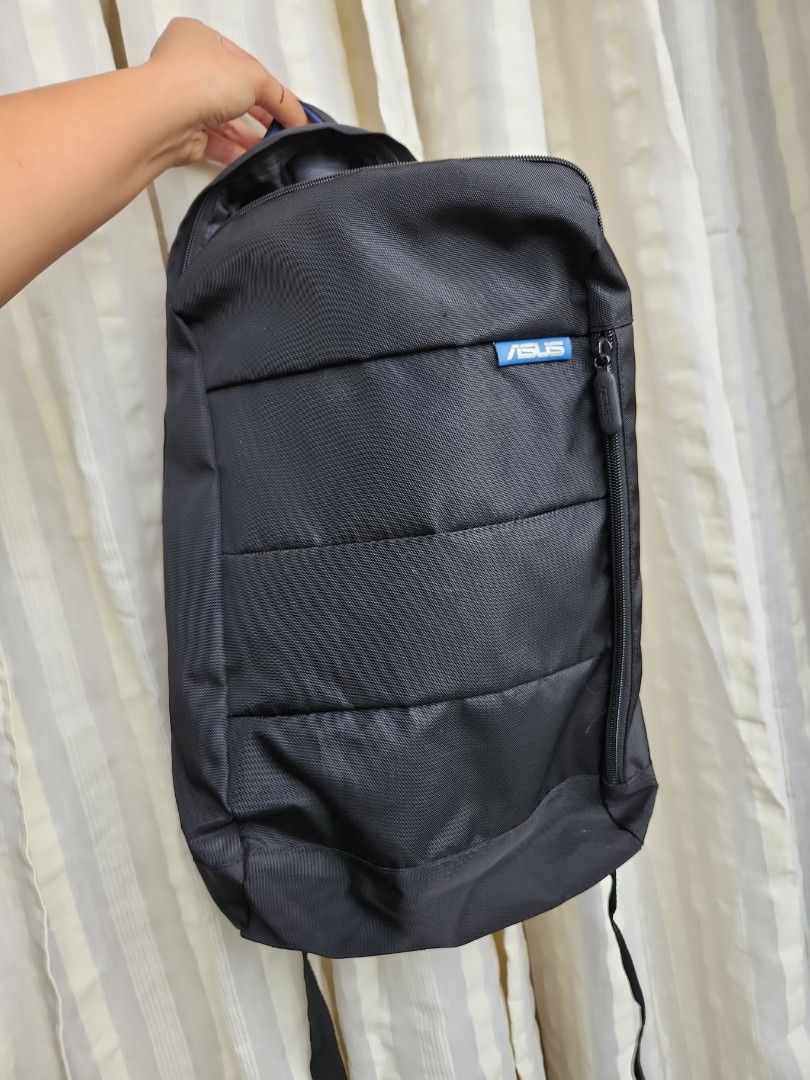Asus top voyager backpack