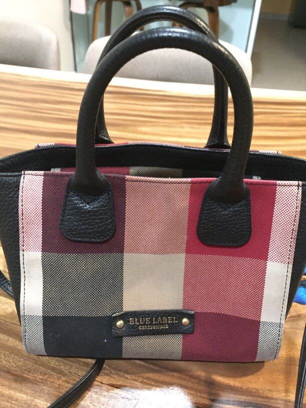 Authentic Blue Label Crestbridge Sling bag Luxury Bags Wallets