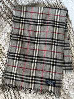 BURBERRY GREY LAMBSWOOL SCARF