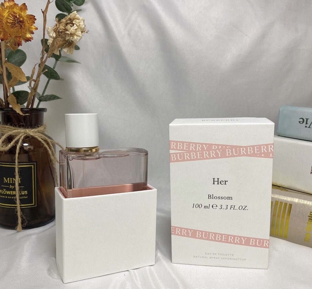 Her best sale blossom burberry