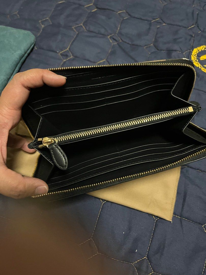 Burberry wallet hot sale paris