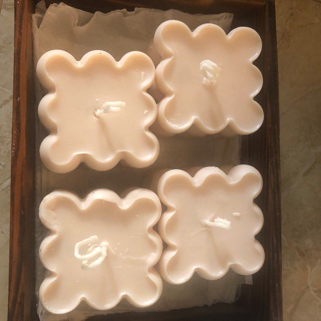 Natural Soy Wax Candle Cube (Category: Home Fragrance) located in Cabuyao City. Submitted by etcetera23 (Listing ID 1220379493, Image 3). Description: Natural Soy Wax Candle Cube Pre-order Two weeks waiting time.