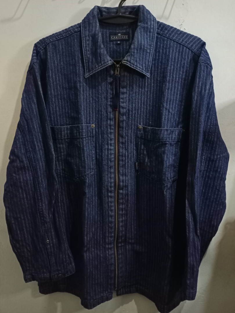 Cariyard Jacket on Carousell