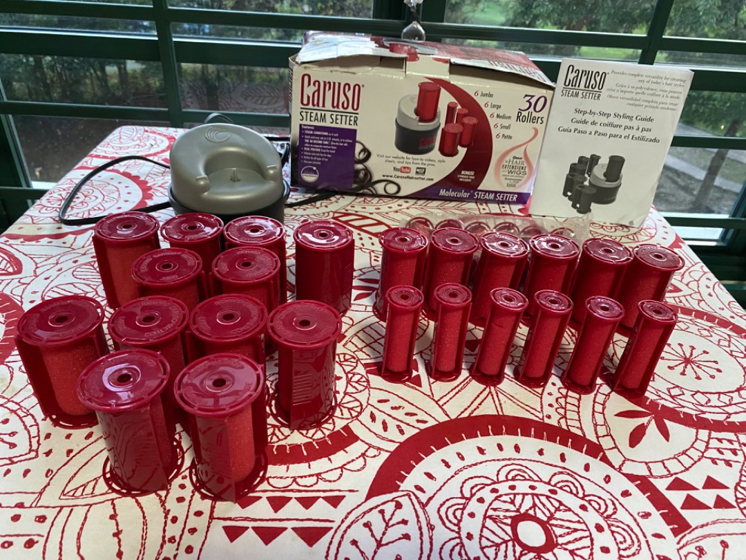 CARUSO 30 Piece Molecular Steam Hairsetter/Hot Rollers 5 Size Rollers